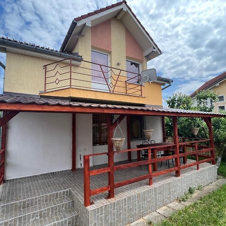 Вілла Casa Lv Sura Mica Екстер'єр фото